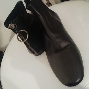 Cute Zara leather booties.